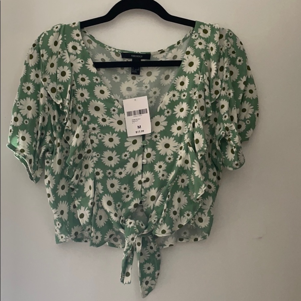 Cropped tie front top